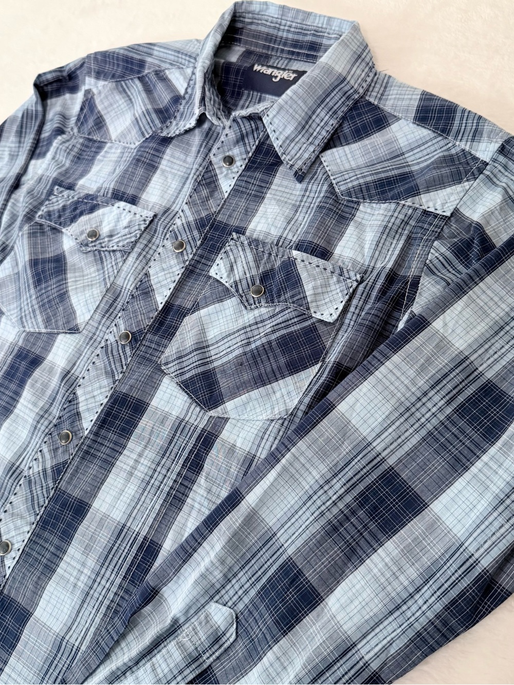 Wrangler Boys XL 16/18 Western Pearl Snap Shirt Blue Plaid Long Sleeve Cowboy